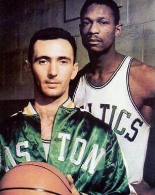 表现帮助他 表现帮助他