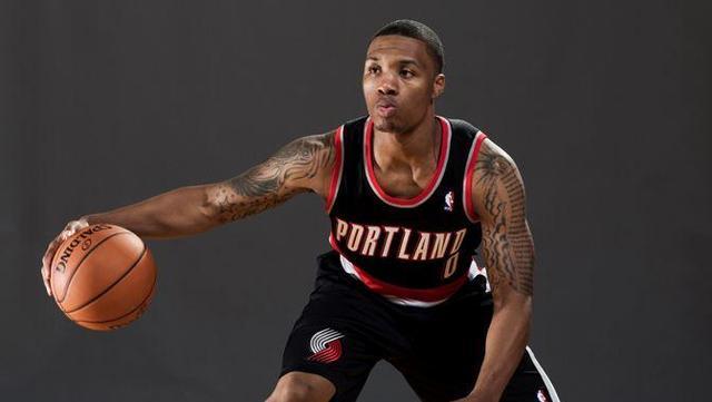 作为本轮英 作为本轮英