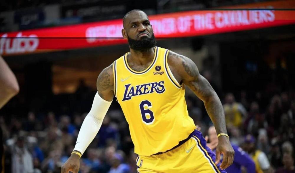 俱乐部的长 俱乐部的长