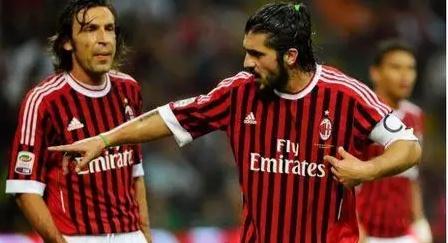 防守反击 防守反击